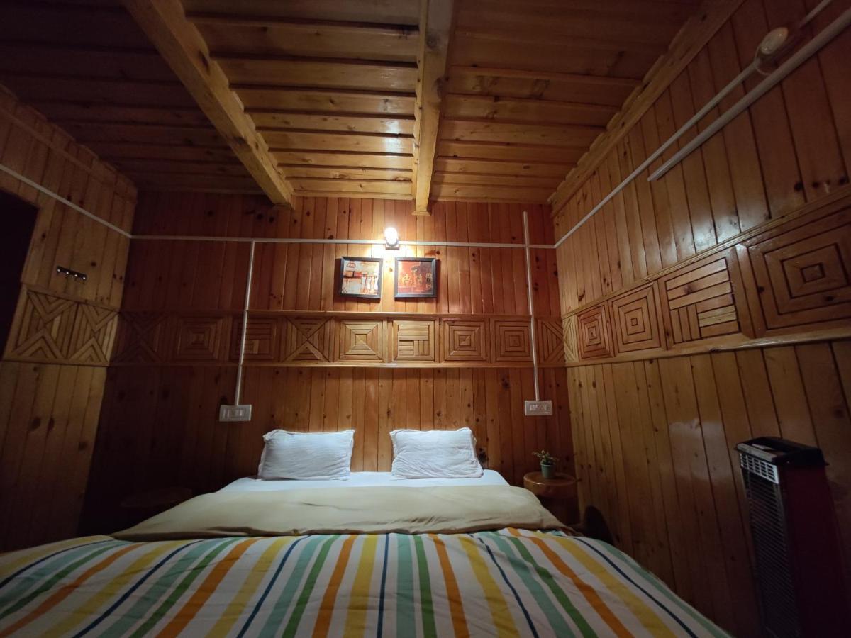 Freebird Nest Jibhi Hotell Eksteriør bilde