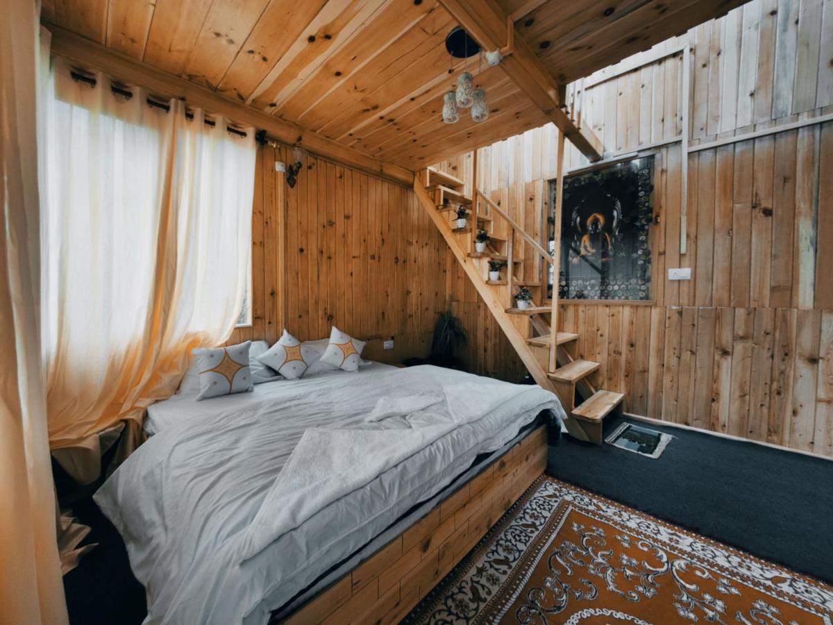 Freebird Nest Jibhi Hotell Eksteriør bilde