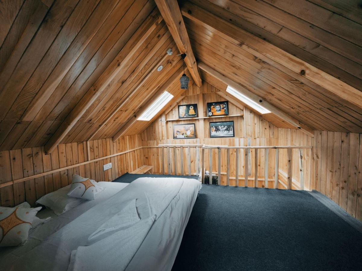 Freebird Nest Jibhi Hotell Eksteriør bilde
